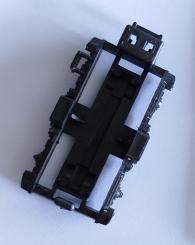 Roco-Ersatzteil / Drehgestellblende BR215 sw 